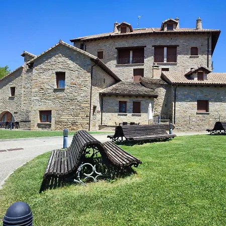 Casas Pirineo, アパート *