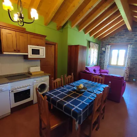 דירה Casas Pirineo, *