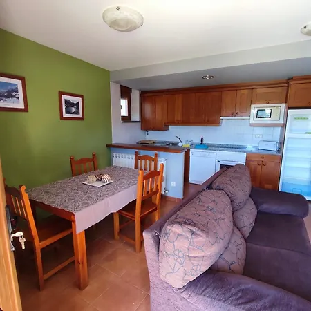 Casas Pirineo, דירה