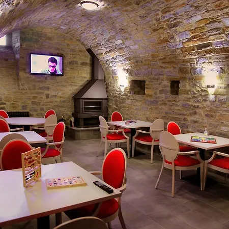 アパート Casas Pirineo, *