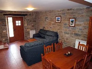 アパート Casas Pirineo,