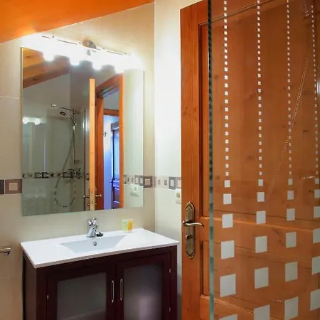 Casas Pirineo, Aínsa