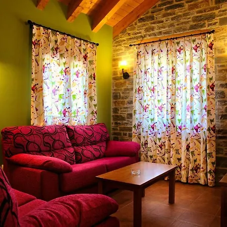 Casas Pirineo, Apartman *