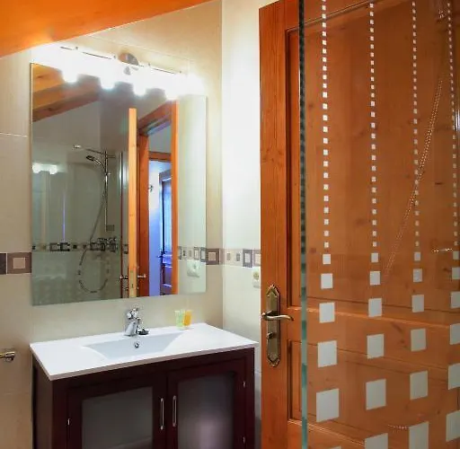 Casas Pirineo, Aínsa